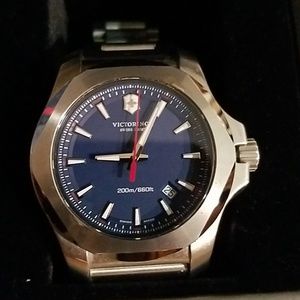 Mens Water resistant SWISS ARMY VICTORINOX WATCH